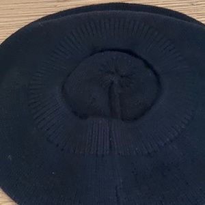 Cashmere beret